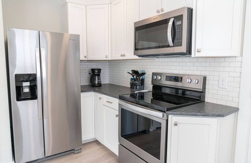 Westport House | Quiet 3BR Retreat near Lake Norman