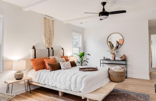 Kings Grant House | Quiet Abode Curated relaxation Summer Escape