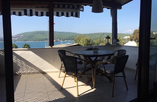 Guvercinlik House | QUIET AND AUTHENTIC BODRUM HOUSE BY THE SEA!