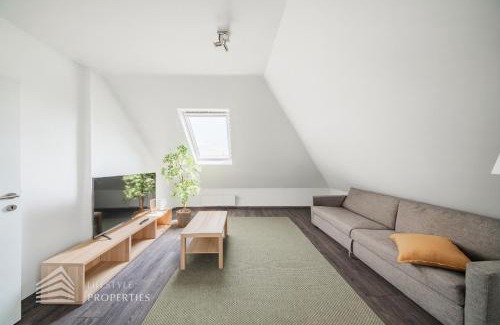Wahring Apartment | Quiet city oasis for up to 5 guests