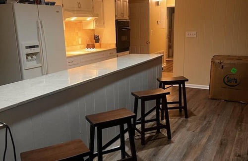 Columbus House | Quiet, Convenient, and Squeaky Clean - Made for Family Living