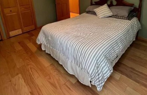 Upper Peninsula Michigan House | Quiet country home