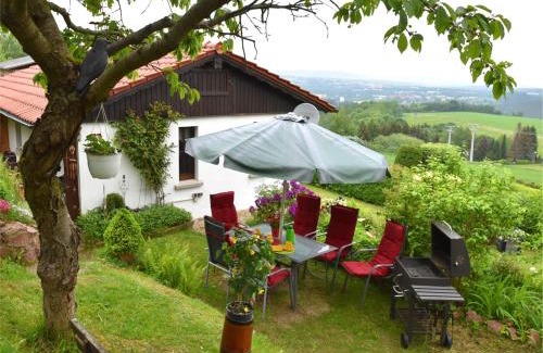 Langewiesen House | Quiet Getaway near Ilmenau, cleaning included