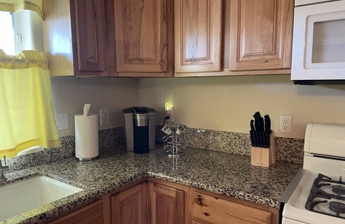 Fort Mohave House | Quiet golf course home -close to river!