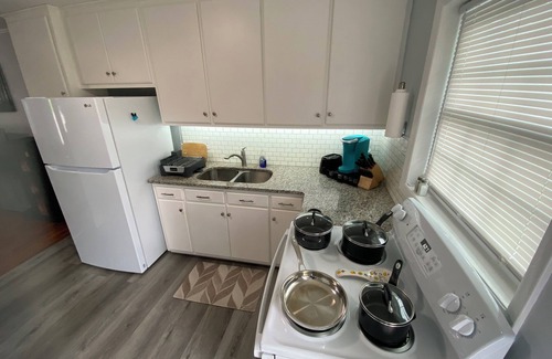Lincolnton House | Quiet in Town Living with EV Charger, Spacious Vehicle Parking.