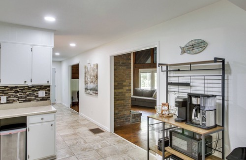 Lucas House | Quiet Living Near Barren River Lake: Spacious Home