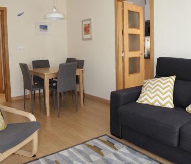 Campoamor Apartment | Quiet, Modern Apartment