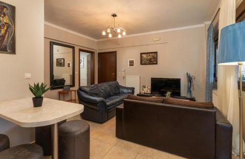 Dio-Olympos Apartment | Quiet Modern Family Apartment with Olympus View and Free Parking Pet Friendly