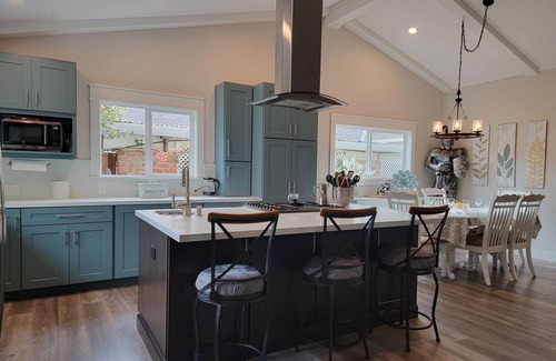 Pleasanton House | Quiet, Newly Renovated Home, Perfect for Work, Vacation or Temporary Housing