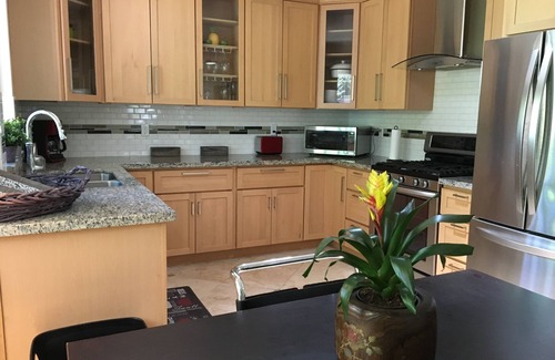 Deer Park Apartment | Quiet oasis in the heart of the wine country, 5 minutes from downtown St Helena