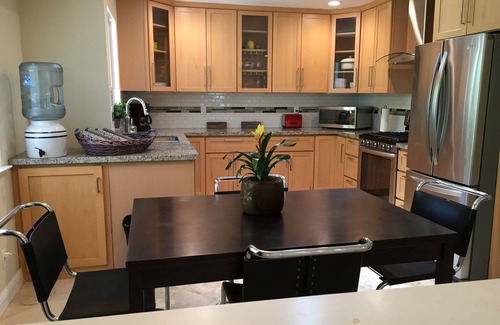 Deer Park Apartment | Quiet oasis in the heart of the wine country, 5 minutes from downtown St Helena