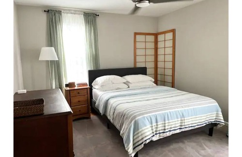 Mount Airy Apartment | Quiet & Private Flat in College Hill 15 min to Downtown