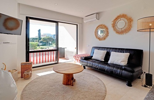 Quinta do Lago Apartment | Quinta DO Lago Victory Village With Pool by Homing