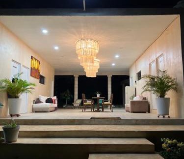 Homun Cabin | Quinta YaaxBe