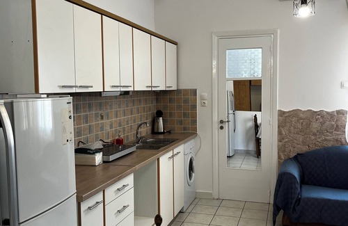 Dafni Apartment | Quite studio fully equiped. 8 min Metro