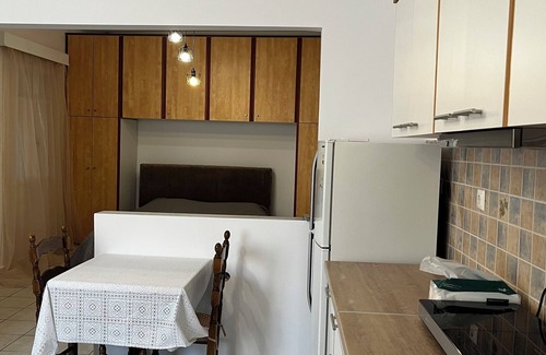 Dafni Apartment | Quite studio fully equiped. 8 min Metro