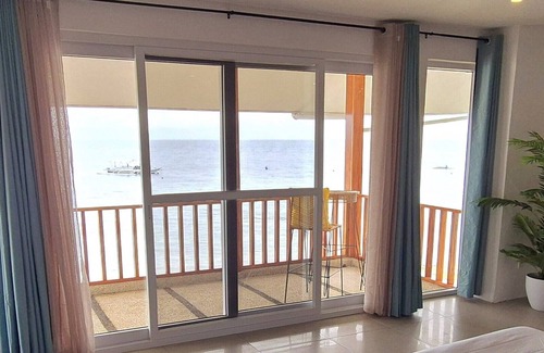 Basdiot Hotel | Quo Vadis Dive Resort Moalboal