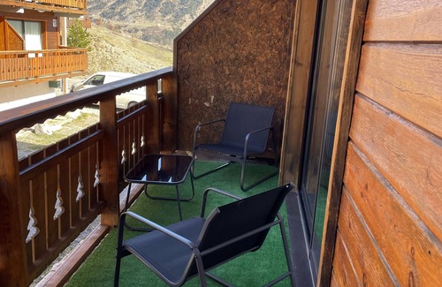 Reallon Apartment | Réallon-Station : Duplex 4-5 pers in charming chalet