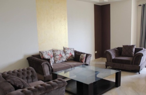 Yasmine House | Résidence Anais