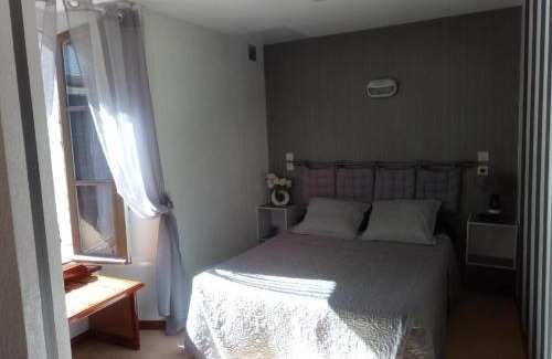 Pierrefitte-Nestalas Hotel | Résidence des Touristes