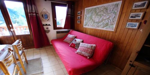 Champagny-en-Vanoise Apartment | Résidence Le Centre - Studio pour 4 Personnes MAE-3345