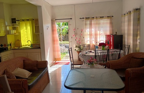 Grand Gaube Apartment | Résidence sécurisée - Suite parentale