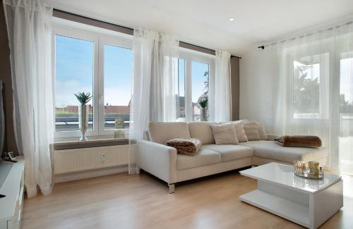 Aschach Apartment | Römerpark Bergblick