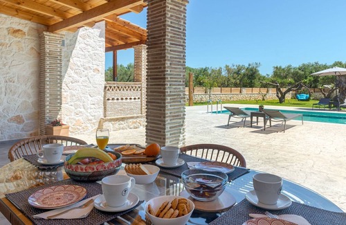 Lithakia Villa | R 1445 Superior Residence with Garden View, Outdoor Swimming Pool & Sofa Bed