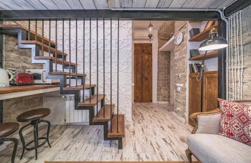 Baku Old Town Apartment | R Apart Hotel