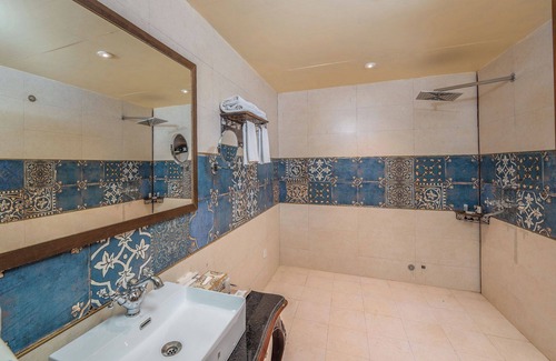 Chomu Hotel | R Chandras Palace