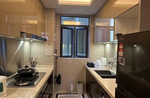 Central District Apartment | R&F Princess Cove at ANJU