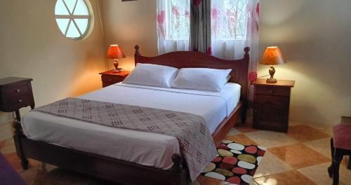 Pointe Aux Sables House | R GARDEN Pointe Aux Sables