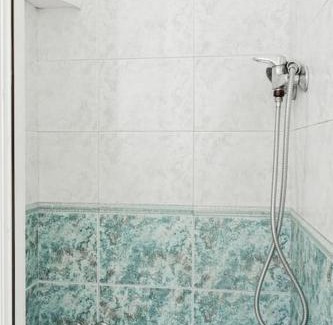 Collecorvino Apartment | R-House - Appartamento
