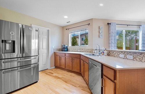 Renton House | R1: Leverage Villa
