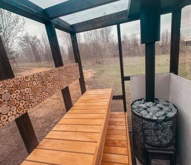 Jogeva County Villa | Raadivere Põllupeegel
