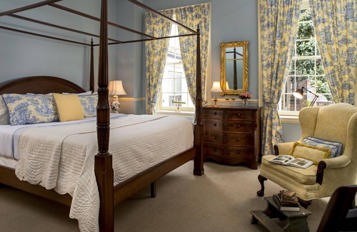 Downtown Baltimore Bed & Breakfast | Rachael's Dowry B&B