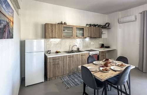 Orma Apartment | Raches sea view apartment