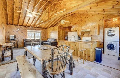 West Columbia House | Racine Vacation Rental 25 Mi to Athens!