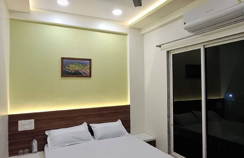 Devgad Hotel | Radhakrushna Retreat