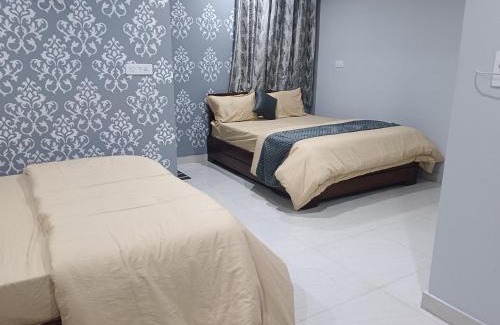 Amer Fort Road Hotel | Radhika Hotel