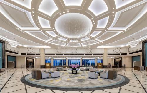 Caidian District Hotel | Radisson Blu Hotel Wuhan ETD Zone
