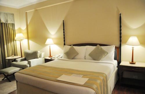 Varanasi Hotel | Radisson Hotel Varanasi