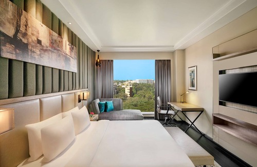 Andheri East Hotel | Radisson Mumbai Andheri MIDC
