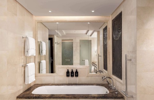 Mecca Hotel | Raffles Makkah Palace