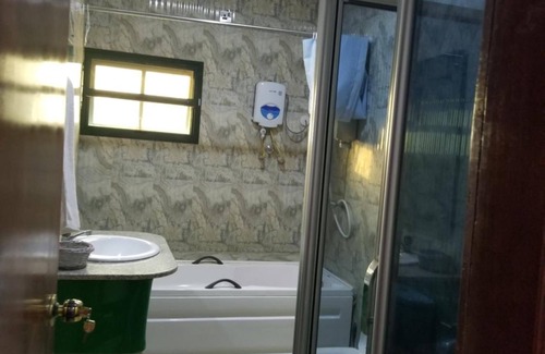 Ogbomosho Hotel | Ragaray executive suites