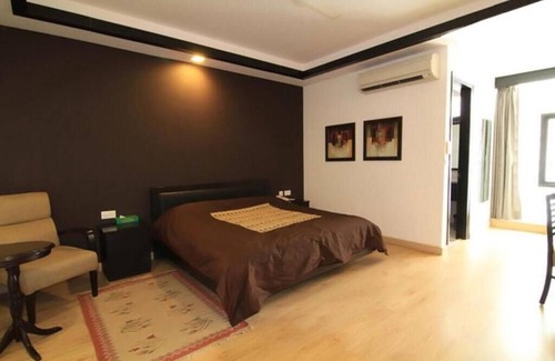 Green Park Hotel | Rainbow Residency