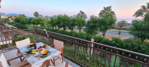 Praia a Mare Apartment | Rainbow Seafront Apartment