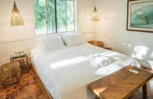 Morong House | RAINFOREST Nest Self-Service Home in Subic Bay - Monkeys, Bats, Roofdeck!