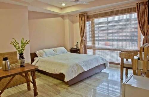 Paltan Bazaar Hotel | Rains Inn