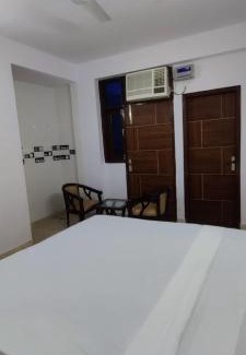 Chhatarpur Hotel | Raj Residency Chhatarpur